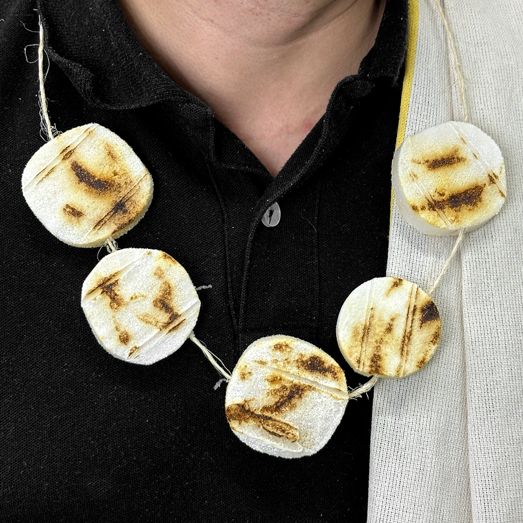 Collar De Arepas Colombiana CA00014